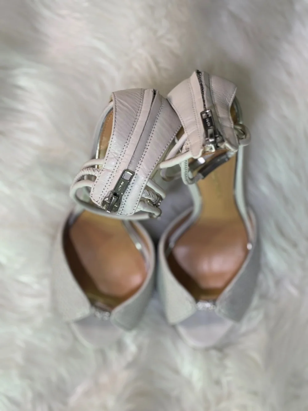 EUC [Badgley Mischka] Woven Open Toe 4